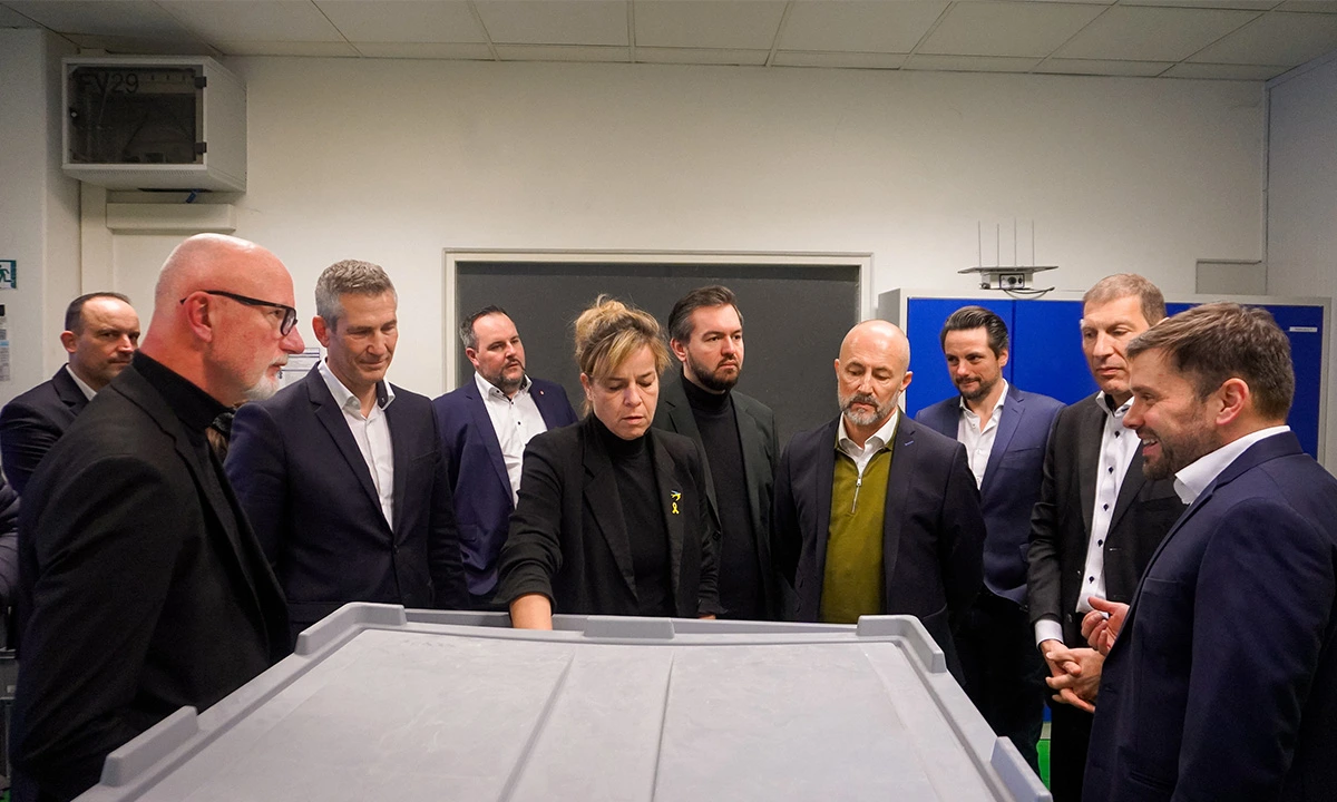 Ministerin Mona Neubaur